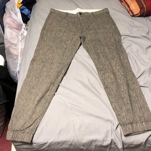 NWT Grey Levi’s chino jogger